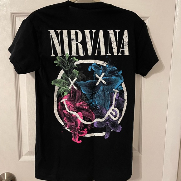 Nirvana Tee - Picture 4 of 5